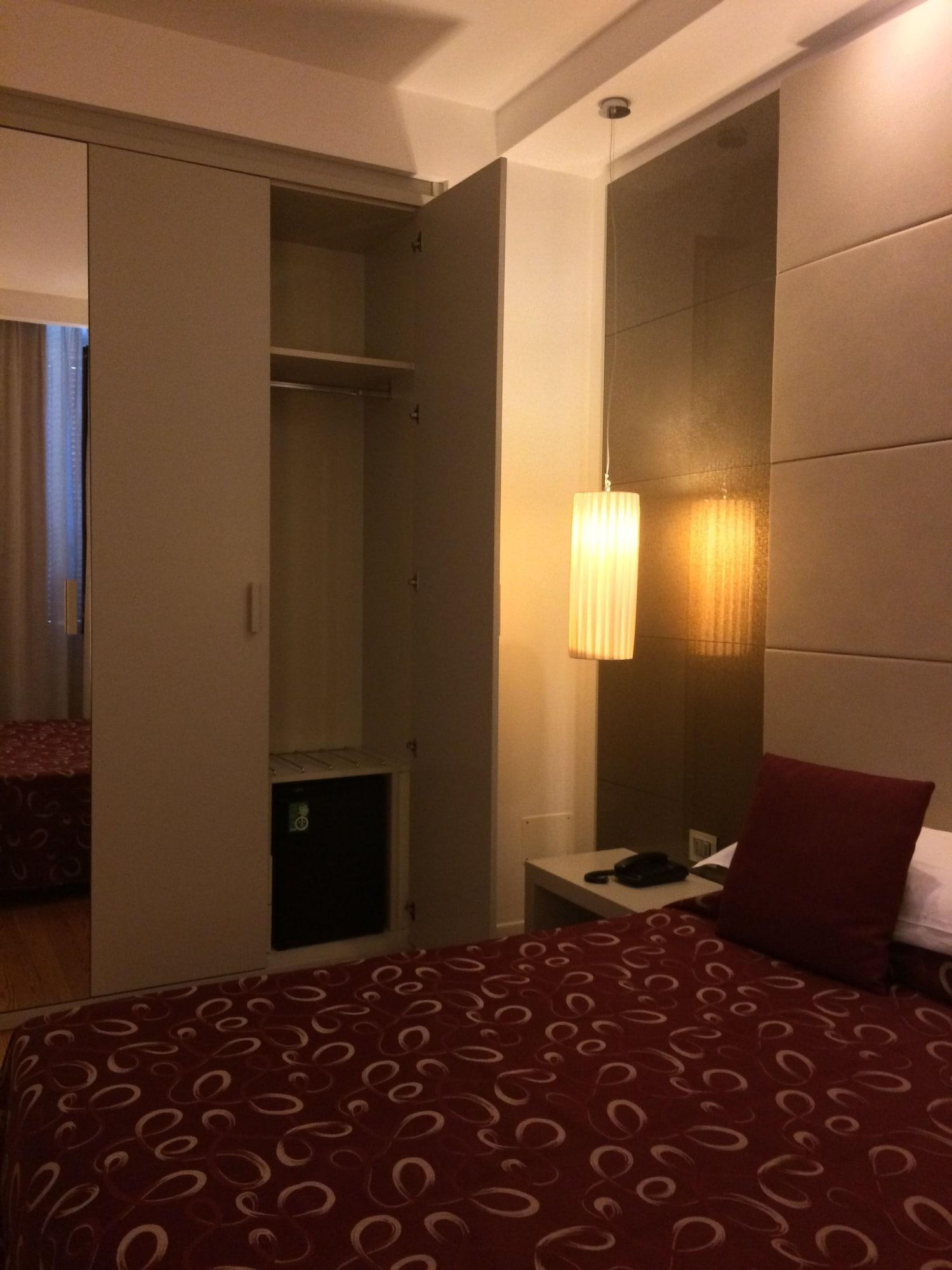 מילאנו Hotel Aspromonte מראה חיצוני תמונה